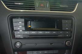 2017款斯柯达明锐1.6L自动创行版