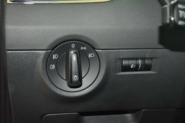 2017款斯柯达明锐1.6L自动创行版