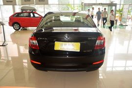 2017款斯柯达明锐1.6L自动创行版