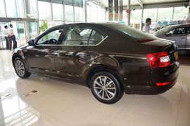 2017款斯柯达明锐1.6L自动创行版