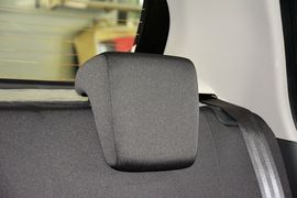 2016款铃木雨燕1.3L手动时尚型