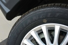 2016款铃木雨燕1.3L手动时尚型