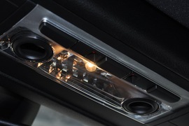 2011款宝马330i敞篷版