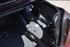 2011款宝马330i敞篷版