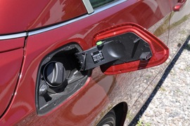 2011款宝马330i敞篷版