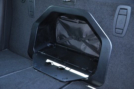 2011款宝马330i敞篷版