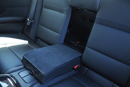 2011款宝马330i敞篷版