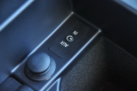 2011款宝马330i敞篷版