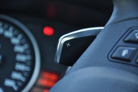 2011款宝马330i敞篷版