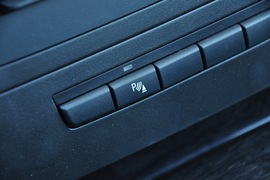 2011款宝马330i敞篷版