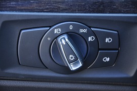 2011款宝马330i敞篷版