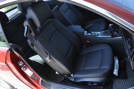 2011款宝马330i敞篷版