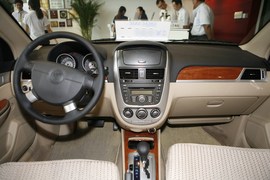 2010款别克凯越1.6LE-AT