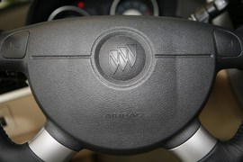2010款别克凯越1.6LE-AT