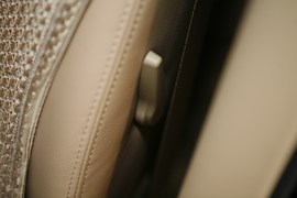 2010款别克凯越1.6LE-AT
