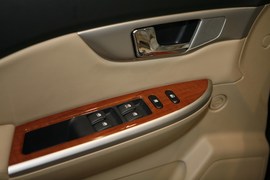 2010款别克凯越1.6LE-AT