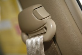 2010款别克凯越1.6LE-AT