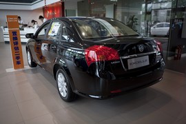 2010款别克凯越1.6LE-AT