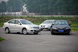 2008款马自达6对比测试