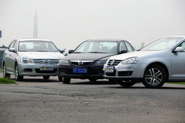 2008款马自达6对比测试