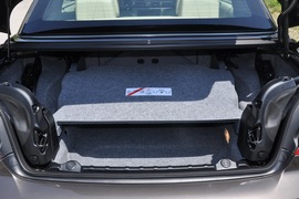 2011款宝马320i敞篷版