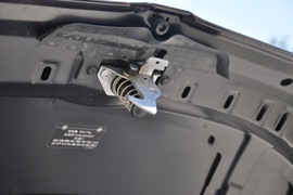 2011款宝马320i敞篷版