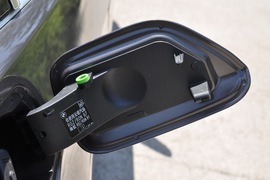 2011款宝马320i敞篷版