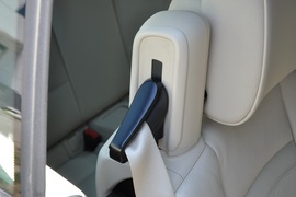 2011款宝马320i敞篷版