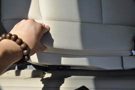 2011款宝马320i敞篷版