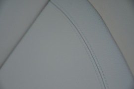 2011款宝马320i敞篷版