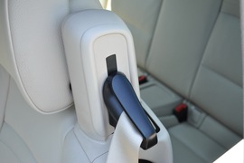 2011款宝马320i敞篷版