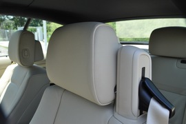 2011款宝马320i敞篷版