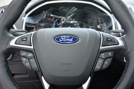 2016款福特锐界EcoBoost245