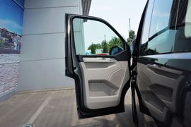 2016款大众凯路威2.0TSI四驱舒适版