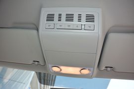 2016款大众凯路威2.0TSI四驱舒适版