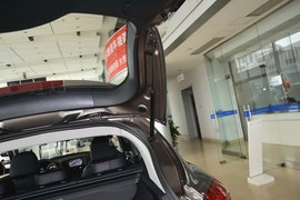 2016款奔腾X80