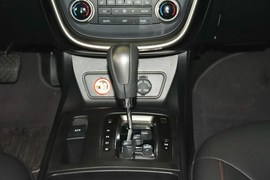 2016款奔腾X80