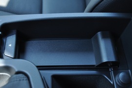 2011款宝马325i敞篷版