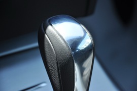 2011款宝马325i敞篷版