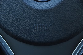 2011款宝马325i敞篷版