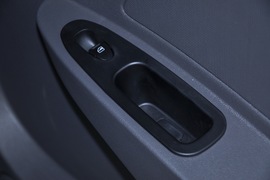 2010款奇瑞旗云1