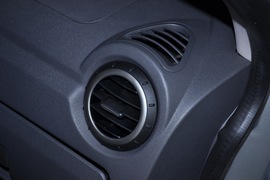 2010款奇瑞旗云1