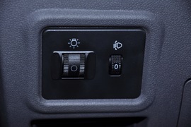 2010款奇瑞旗云1