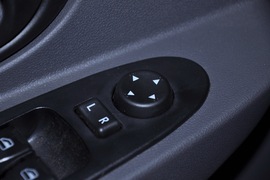 2010款奇瑞旗云1