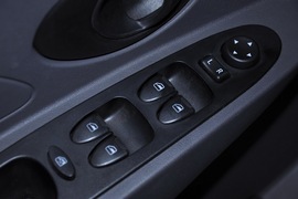 2010款奇瑞旗云1