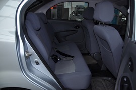 2010款奇瑞旗云1