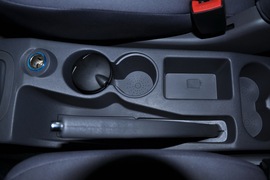 2010款奇瑞旗云1