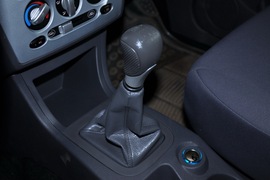 2010款奇瑞旗云1