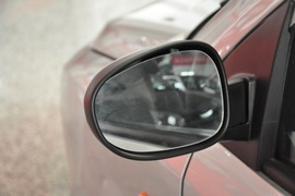 2010款奇瑞旗云1