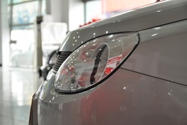 2010款奇瑞旗云1